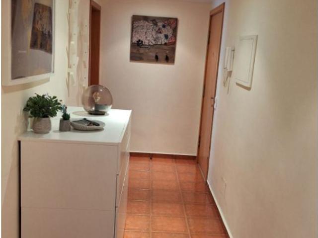 T2 mobilado com lugar de garagem Valongo