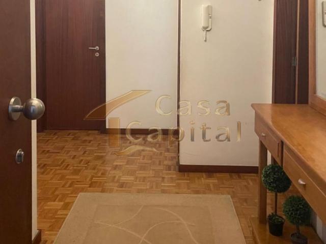 T2 na cidade com lugar de garagem