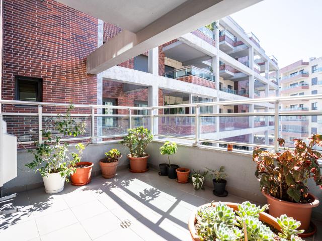 T2 na prestigiada urbanização Malvarosa em Alverca