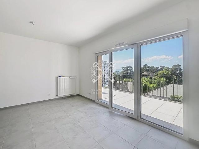 T2 NEUF VUE SUR LAC LEMAN 74200 THONON LES BAINS