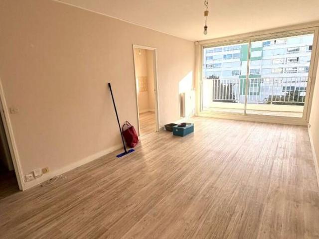 T2 NIORT 2 pièce s 45 m2