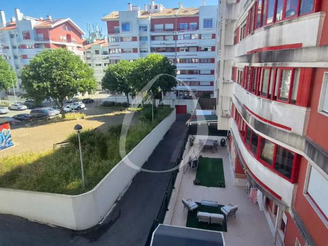 T2 no Bairro da Cavaleira Mem Martins
