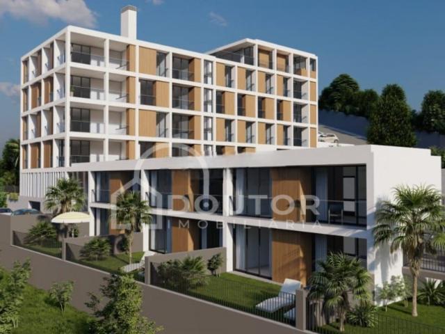 T2 no Caniço Prime com Jardim Privativo de 71m² Viva com Espaço Exterior