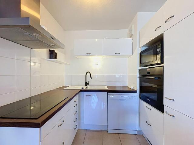 T2 NON MEUBLE – 41 m2 – BALCON – GARAGE – 01390 SAINT MARCEL