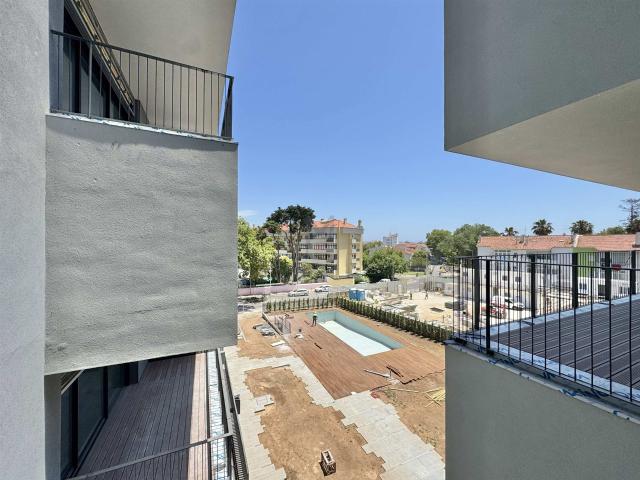 T2 novo a estrear, no Green Plaza Carcavelos 103m² Carcavelos e Parede