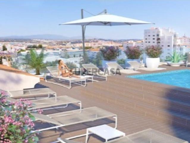 T2, NOVOS, Centro LAGOS ALGARVE, c/ PISCINA e Estacionamento 2 minutos PRAIAS!