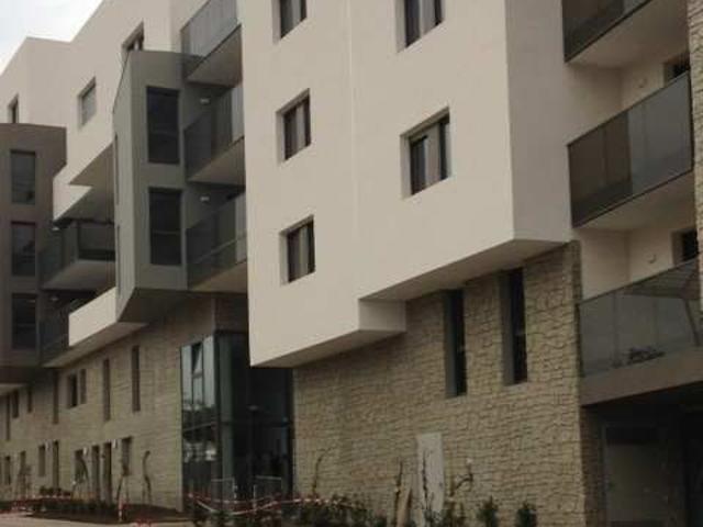 T2 Ovalie, Parking + Terrasse