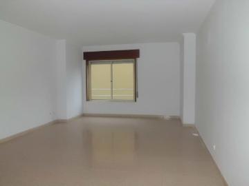 T2, PARA ARRENDAMENTO, A 5 MINUTOS DO CENTRO DA MAIA