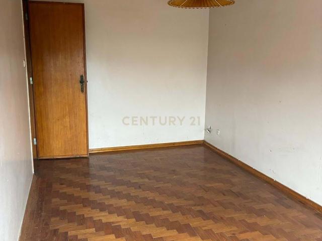 T2 para remodelar Cavadas, Seixal