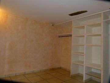 T2 Peynier 13790