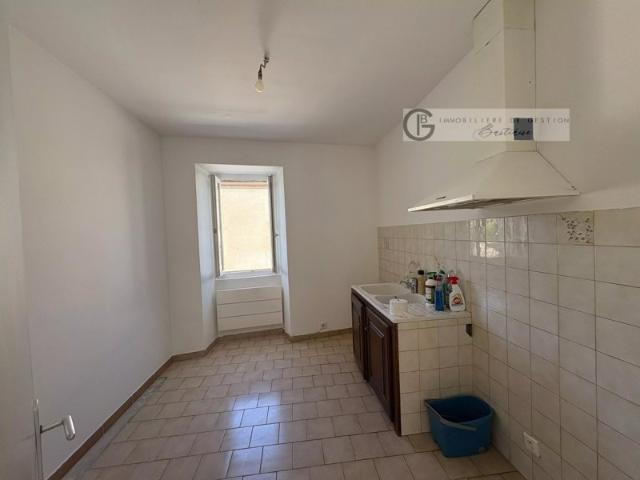 T2 PONTE LECCIA JARDIN