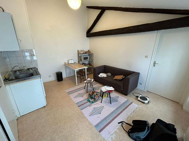 T2 Poitiers – Notre Dame – 35.2 m²