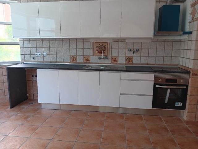 T2 Próximo da CP da Tapada das Merces