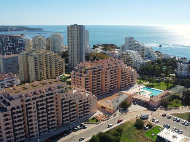 T2 Praia da Rocha | Condomínio | 200m da Praia | Piscina Int. 130m² Portimão