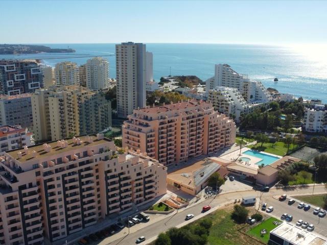T2 Praia da Rocha | Condomínio | 200m da Praia | Piscina Int. 130m² Portimão
