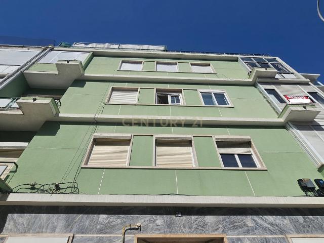 T2 Remodelado, Avenida D. Nuno Álvares Pereira – Amadora