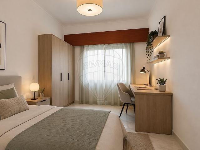 T2 remodelado com varanda e elevador – Odivelas Apartamento. 64m² Odivelas