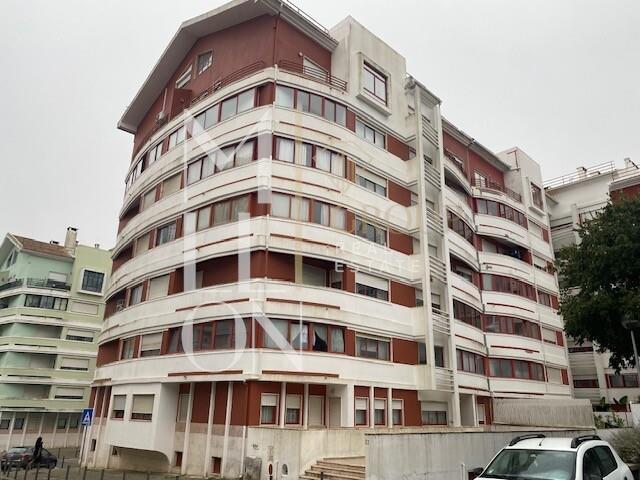 T2 remodelado Urbanização Moinho da Cavaleira