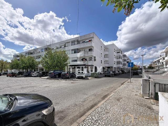 T2 Renovado e Luminoso na Vista Alegre – Évora