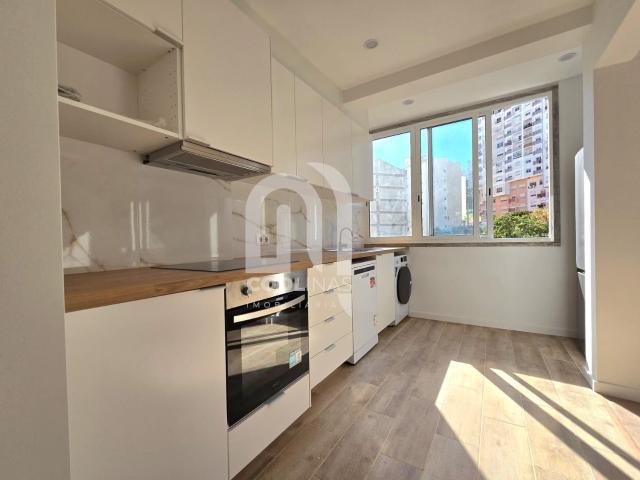 T2 Renovado Queluz/Belas