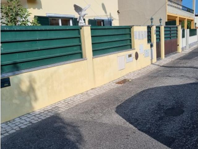 T2 rés do chão sem quintal Matarraque São Domingos de Rana