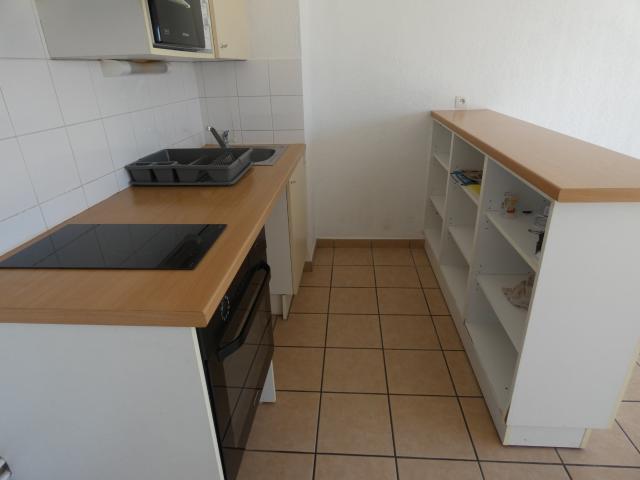 T2 Beaune avec grand balcon et 2 places de stationnement
