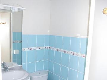 T2 Salon de Provence 13300