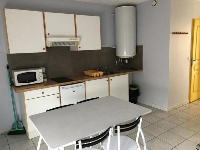 T2 Salon de Provence 13300