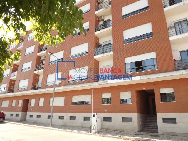 T2 situado no Montijo
