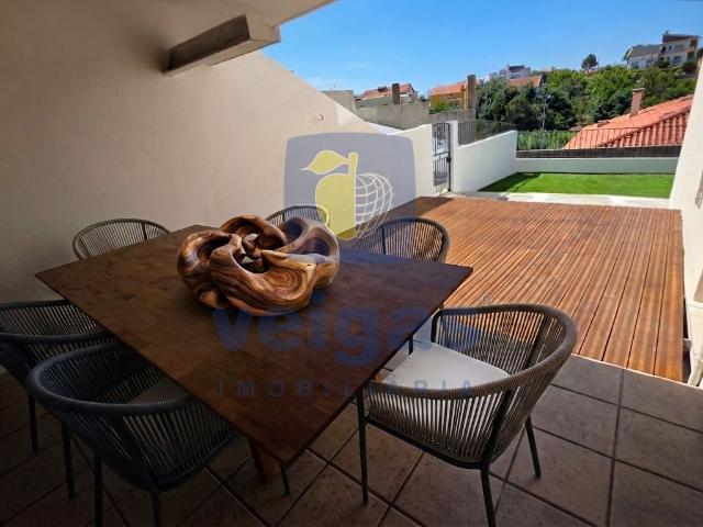 T2+T1 com Garagem e Terraço no centro das Caldas da Rainha