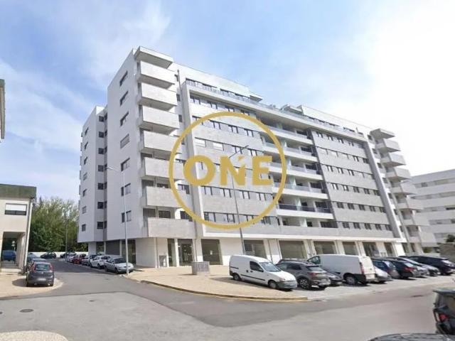 T3+1 de luxo com 243,50m2 em frente ao parque da Cidade de Vila Nova de Famalicão para venda