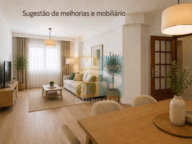T3+1 Duplex com boas áreas a 5 min carro praia Costa da Ca. 0m² Costa Da Caparica