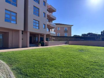 T3+1 Remodelado com Vista Mar