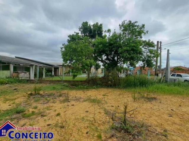 T36 Excelente terreno com 300 m² no Balneário Mariluz