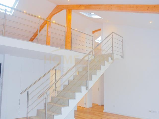 T4+1 Duplex Remodelado no Centro da Lourinhã