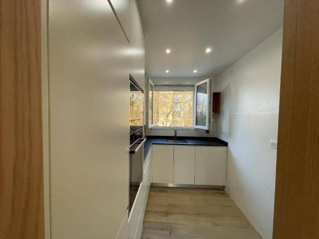 T4 / 69m² / St Lazare Ligne 3
