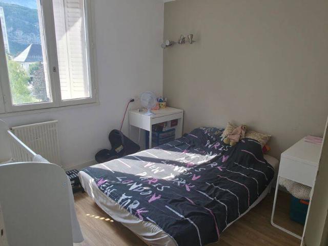 T4 74m² non meublé – Le Pont de Claix – 800€ CC