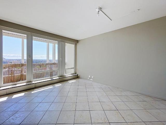 T4 – 76 m2 – BALCON – GARAGE – CAVE – 69100 VILLEURBANNE