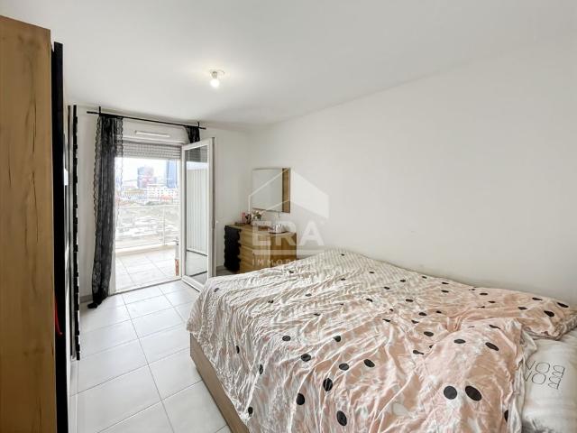 T4 80 m² Terrasse 44 m² Dernier étage Euromed