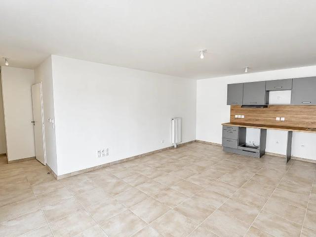 T4 82 m² résidence neuve parking/terrasse