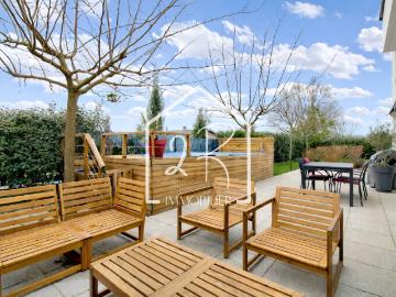T4 87 m2 Terrasse Jardin Parkings