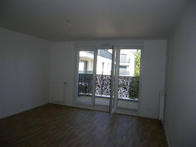 T4 3 ch avec balcon et parkings