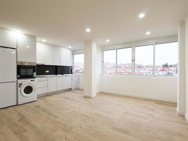 T4 TOTALMENTE REMODELADO NA DAMAIA – PRONTO A HABITAR | LOCALIZAÇÃO ESTRATÉGICA