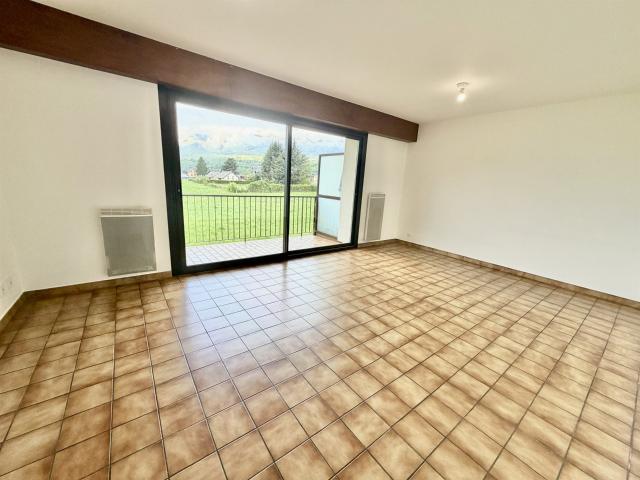 T4 traversant dans une copropriété calme à Gilly Sur Isère 88m² Gilly sur Isère