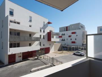 Appartement à louer à Méditerranée - Balcon
