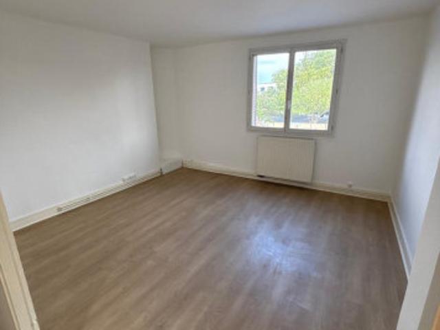 T4 à Saint Denis à louer Locagestion, expert en gestion locative