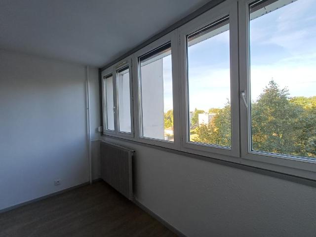 T4 AVEC ASCENSEUR