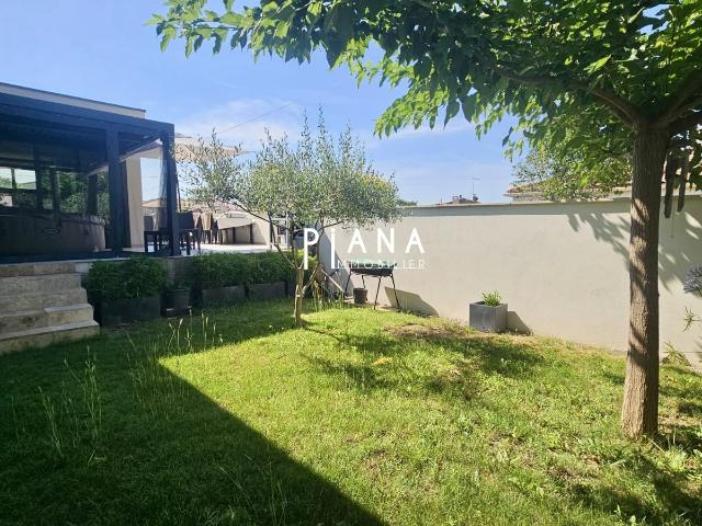 T4 avec jardin entièrement rénové