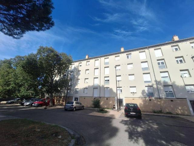 T4 AVIGNON MONTMAJOUR