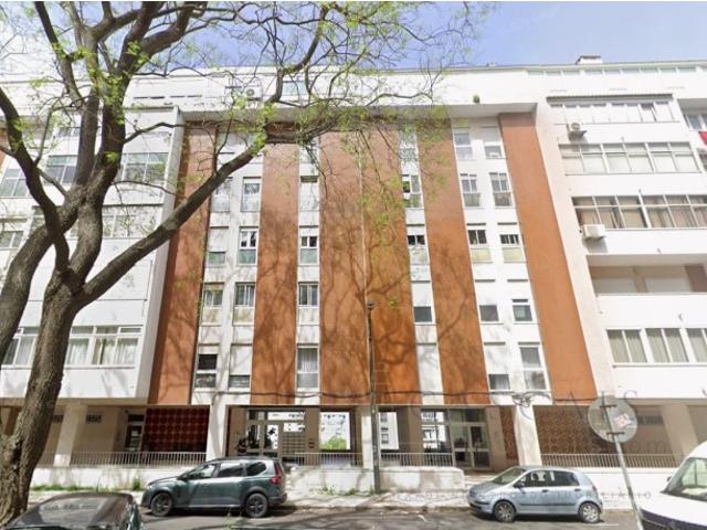 T4 COM 180 M², GARAGEM E ENORME POTENCIAL NO LUMIAR